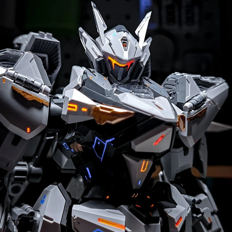 변형 가능한 애니메이션 모델 키트 합금 스켈레톤 공중  - Model Kit Fenrir 리뷰 및 가격