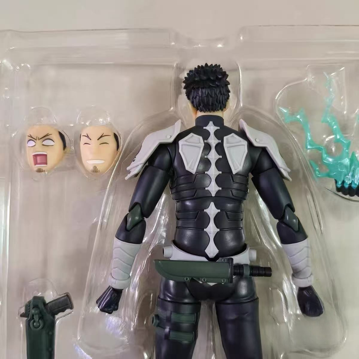 카이주 노.8 카프카 히비노 반다이 SHF S.H.피규 - Model Kit Kaiju No 8 리뷰 및 가격